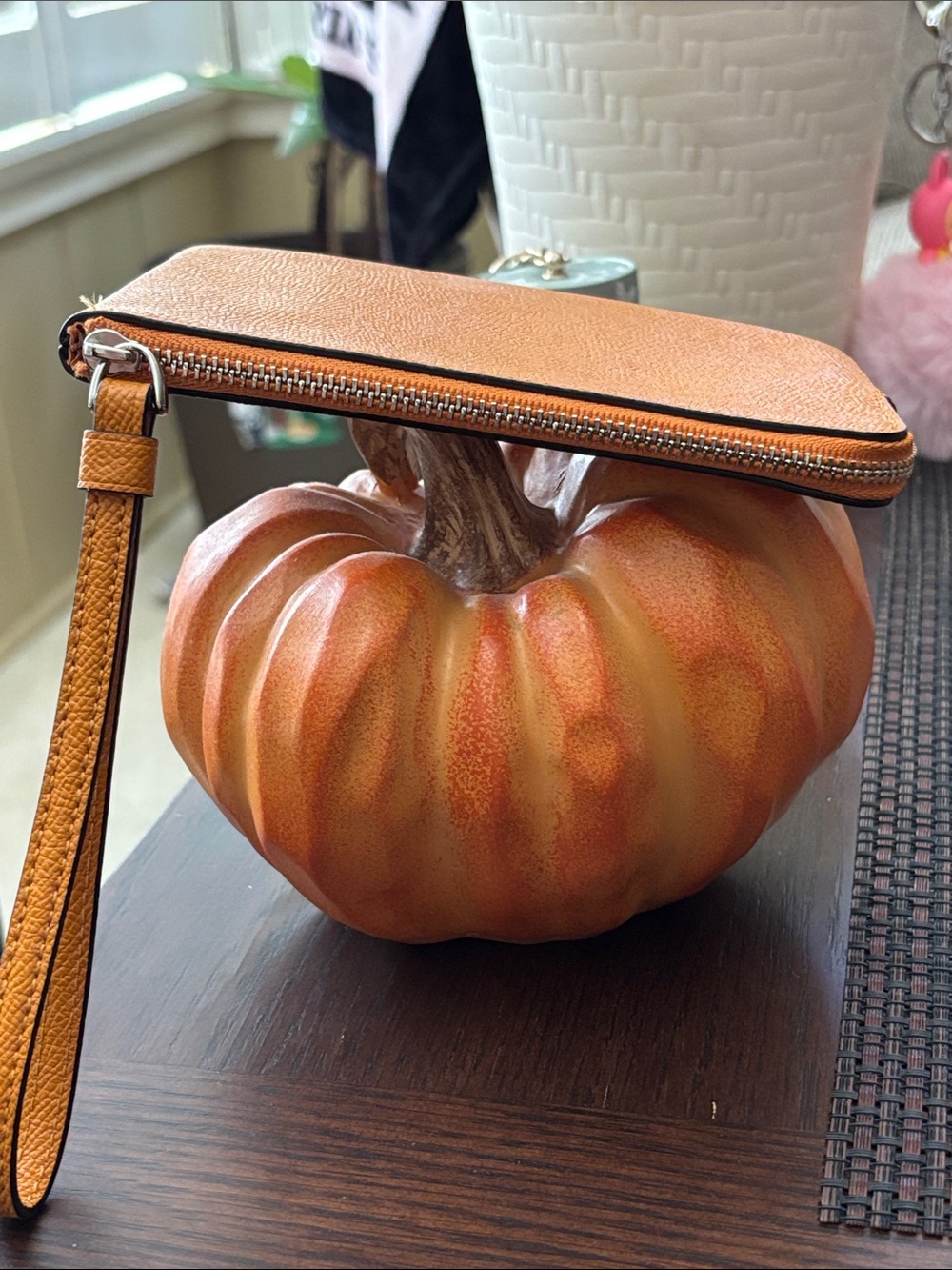 Coach Small Corner Zip
Leather Wristlet Marigold - Picture 5 of 8